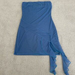 Women’s strapless dress